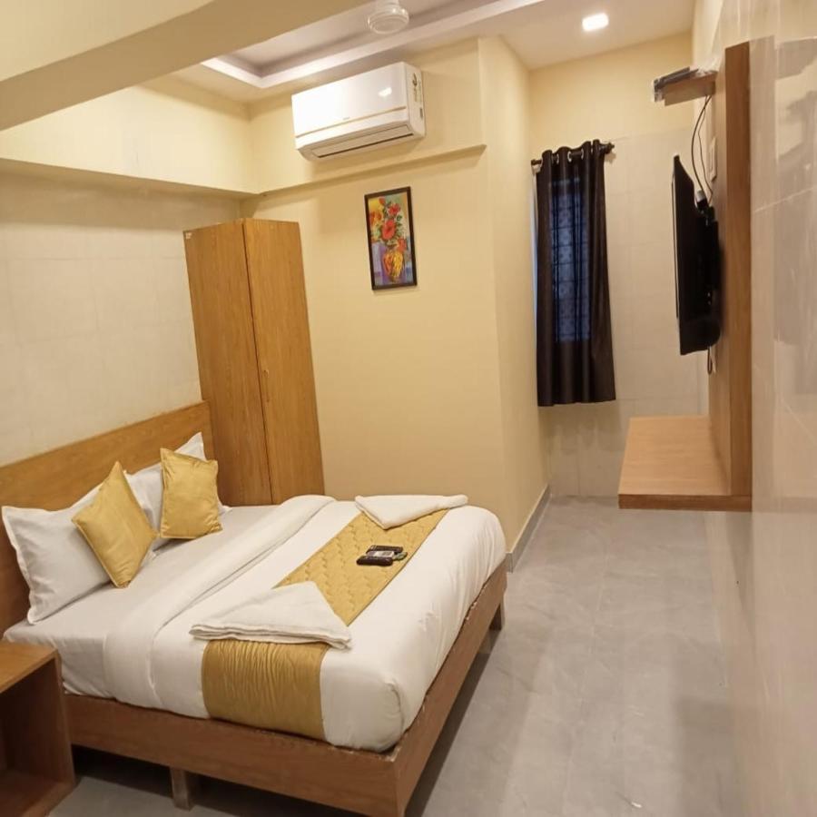 Hotel New Sarah Inn, Andheri West Mumbai Exterior photo
